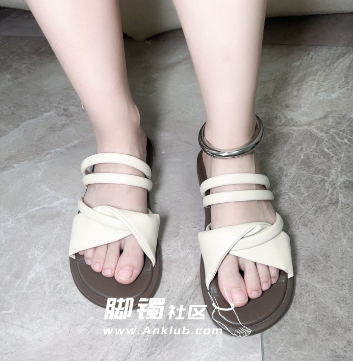 路遥小姐姐的10mm永久脚镯